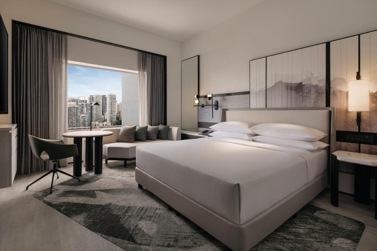 Hilton Singapore Orchard Exterior photo